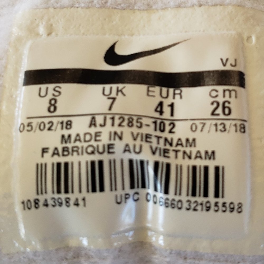 NIKE Air Max 90 Aurora - Picture 15 of 15
